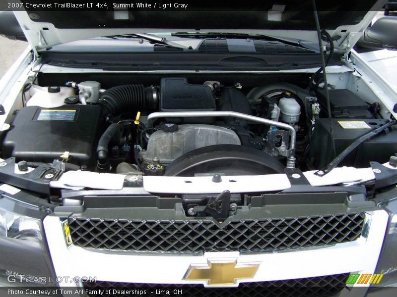 Summit White / Light Gray 2007 Chevrolet TrailBlazer LT 4x4