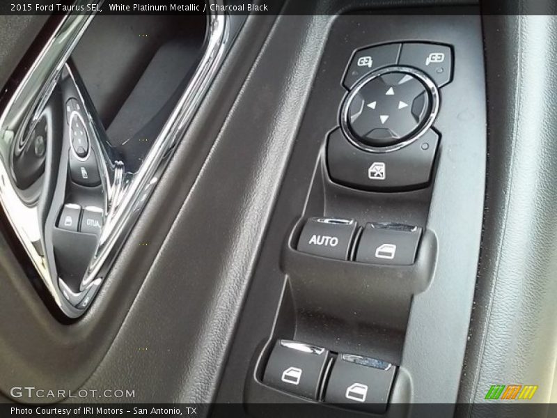 White Platinum Metallic / Charcoal Black 2015 Ford Taurus SEL