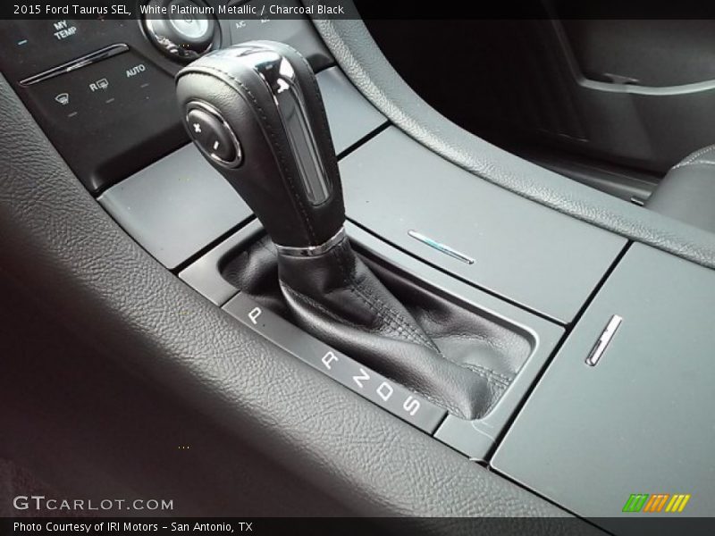 White Platinum Metallic / Charcoal Black 2015 Ford Taurus SEL