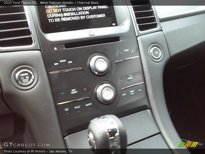 White Platinum Metallic / Charcoal Black 2015 Ford Taurus SEL