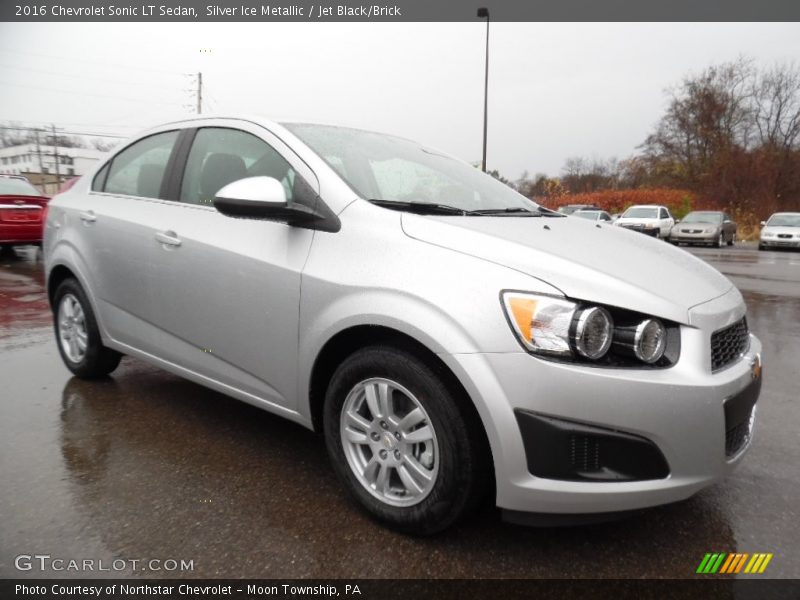 Silver Ice Metallic / Jet Black/Brick 2016 Chevrolet Sonic LT Sedan
