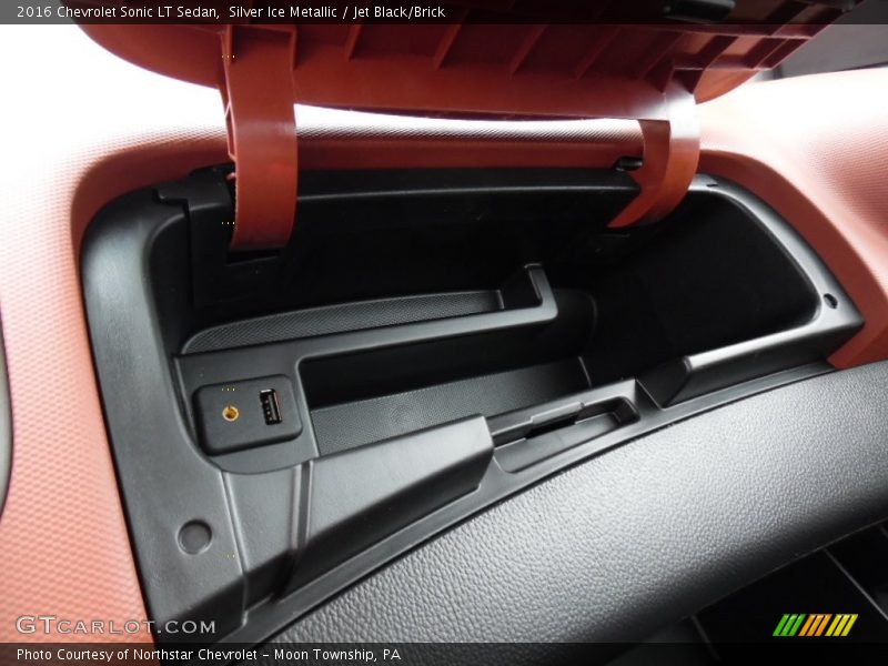 Silver Ice Metallic / Jet Black/Brick 2016 Chevrolet Sonic LT Sedan
