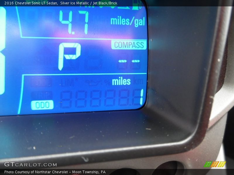 Silver Ice Metallic / Jet Black/Brick 2016 Chevrolet Sonic LT Sedan