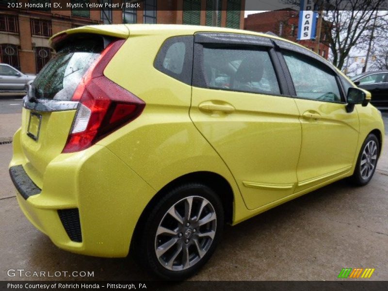 Mystic Yellow Pearl / Black 2015 Honda Fit EX