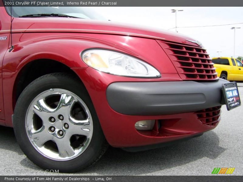 Inferno Red Pearl / Charcoal 2001 Chrysler PT Cruiser Limited