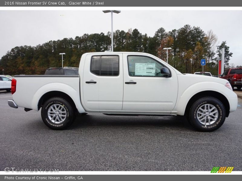 Glacier White / Steel 2016 Nissan Frontier SV Crew Cab