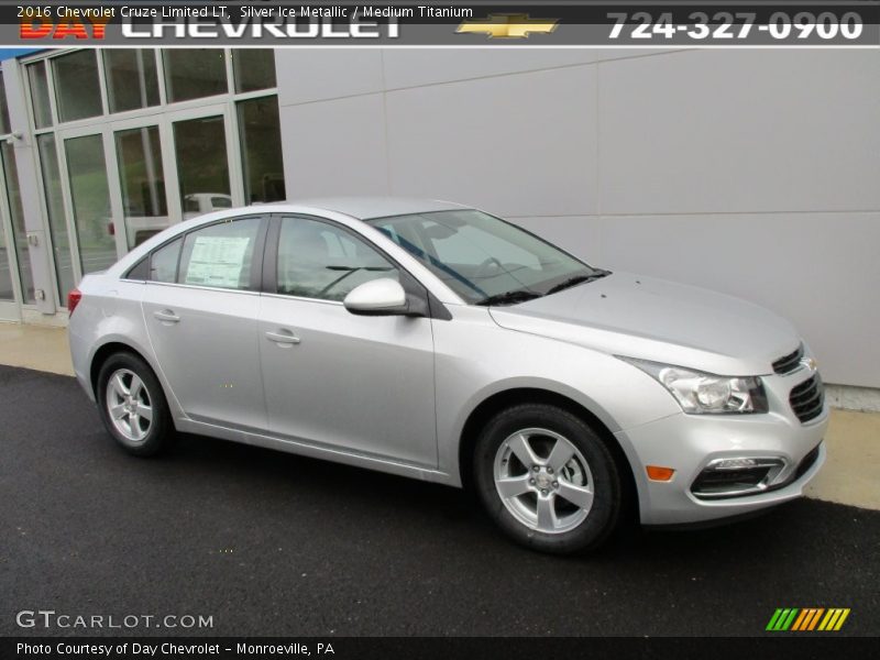 Silver Ice Metallic / Medium Titanium 2016 Chevrolet Cruze Limited LT