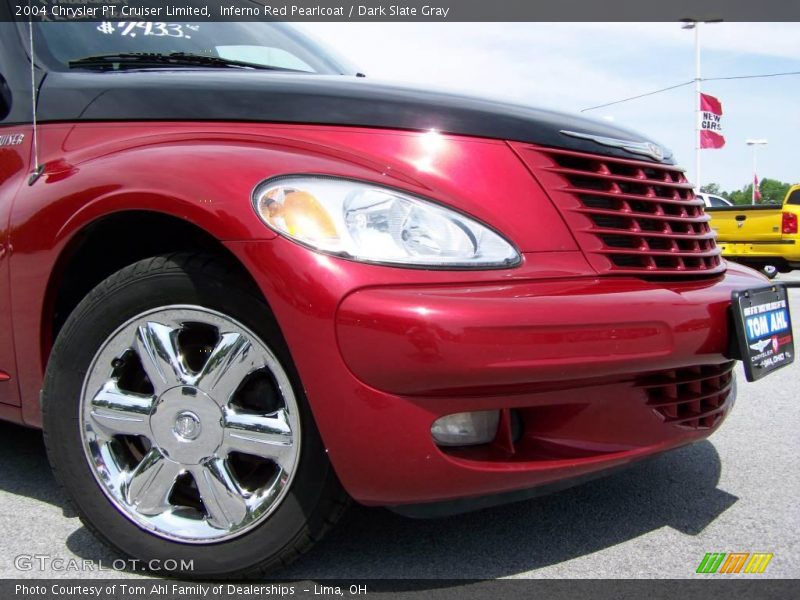 Inferno Red Pearlcoat / Dark Slate Gray 2004 Chrysler PT Cruiser Limited