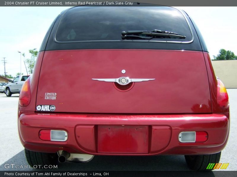 Inferno Red Pearlcoat / Dark Slate Gray 2004 Chrysler PT Cruiser Limited