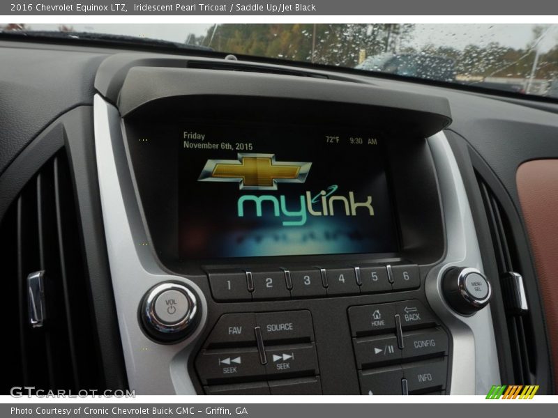 Iridescent Pearl Tricoat / Saddle Up/Jet Black 2016 Chevrolet Equinox LTZ