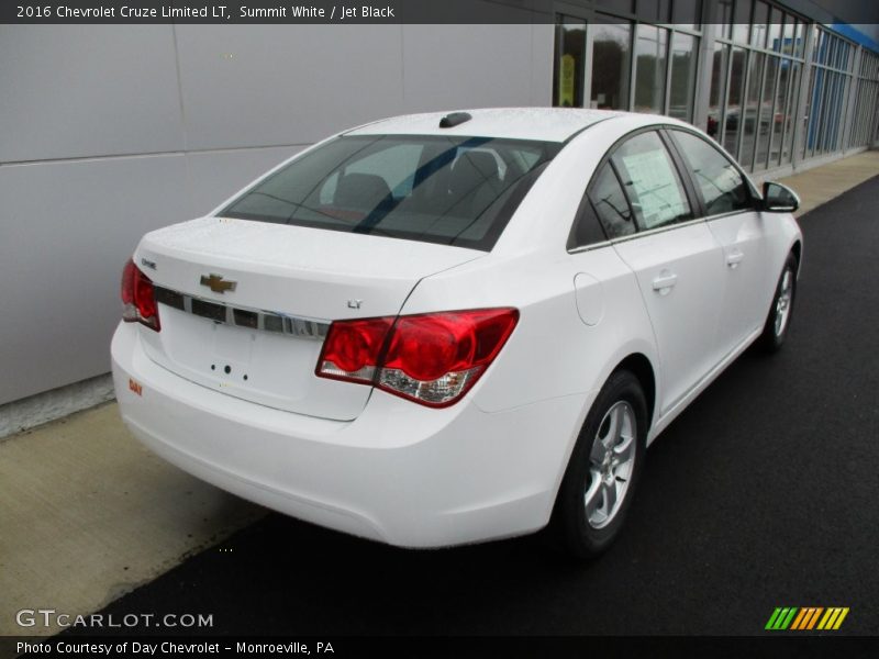 Summit White / Jet Black 2016 Chevrolet Cruze Limited LT