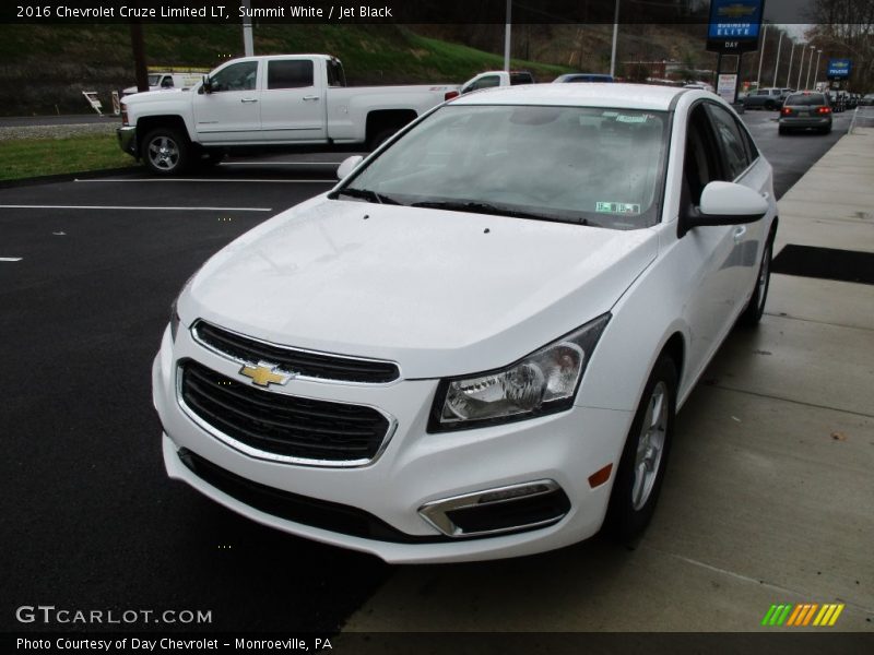 Summit White / Jet Black 2016 Chevrolet Cruze Limited LT