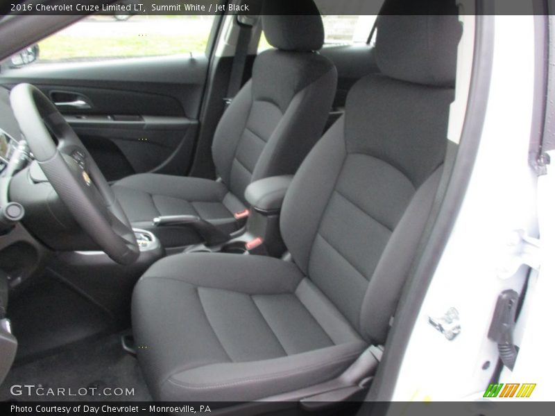 Summit White / Jet Black 2016 Chevrolet Cruze Limited LT