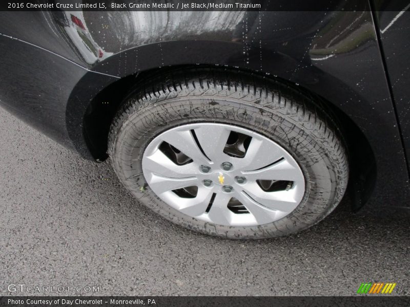 Black Granite Metallic / Jet Black/Medium Titanium 2016 Chevrolet Cruze Limited LS