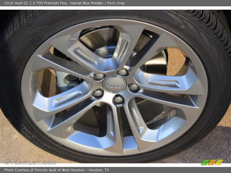 Hainan Blue Metallic / Rock Gray 2016 Audi Q3 2.0 TSFI Premium Plus