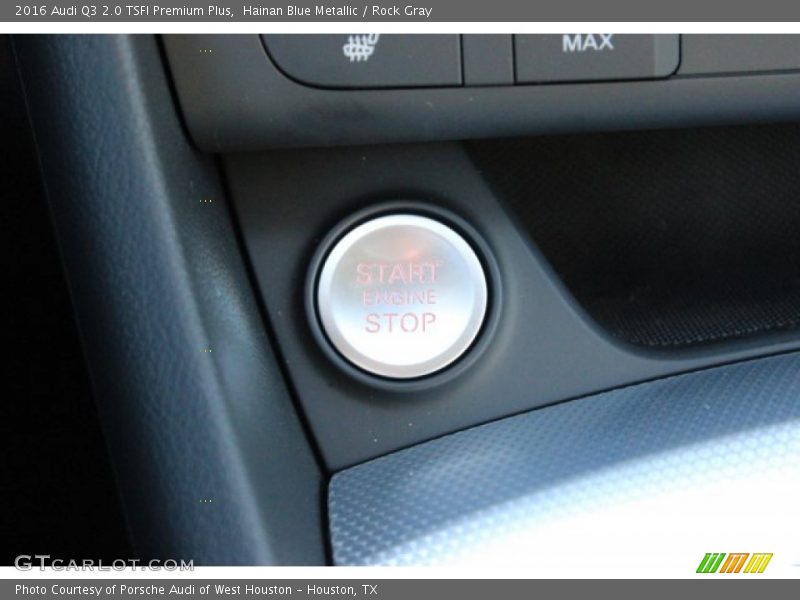 Hainan Blue Metallic / Rock Gray 2016 Audi Q3 2.0 TSFI Premium Plus