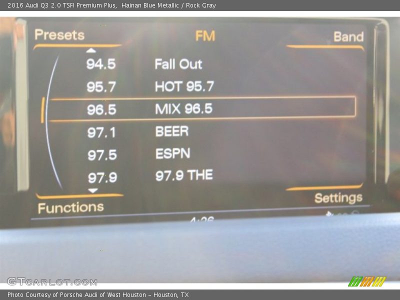Hainan Blue Metallic / Rock Gray 2016 Audi Q3 2.0 TSFI Premium Plus