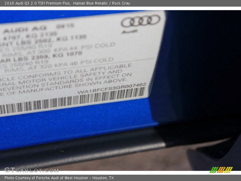 Hainan Blue Metallic / Rock Gray 2016 Audi Q3 2.0 TSFI Premium Plus