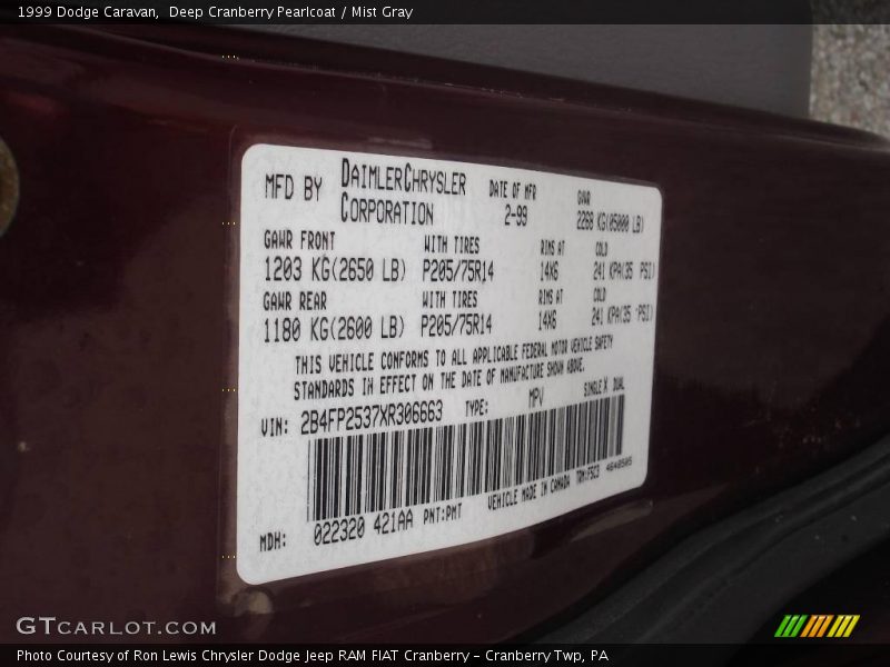 Deep Cranberry Pearlcoat / Mist Gray 1999 Dodge Caravan