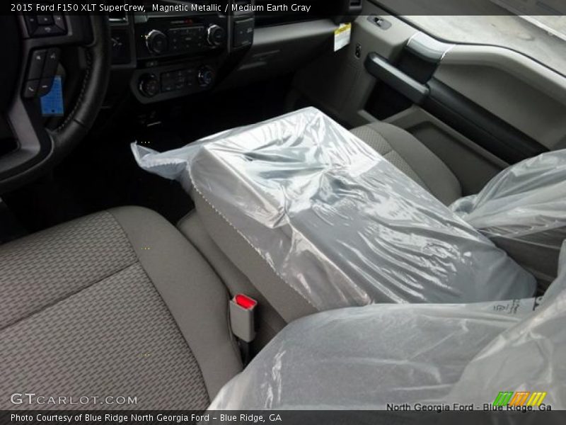 Magnetic Metallic / Medium Earth Gray 2015 Ford F150 XLT SuperCrew