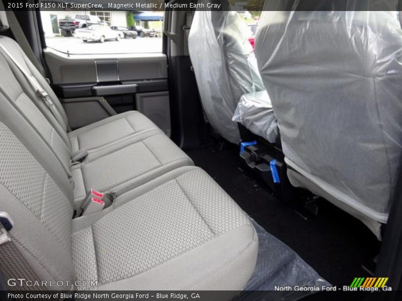 Magnetic Metallic / Medium Earth Gray 2015 Ford F150 XLT SuperCrew