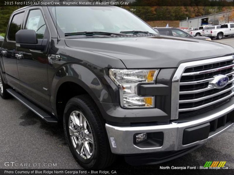 Magnetic Metallic / Medium Earth Gray 2015 Ford F150 XLT SuperCrew