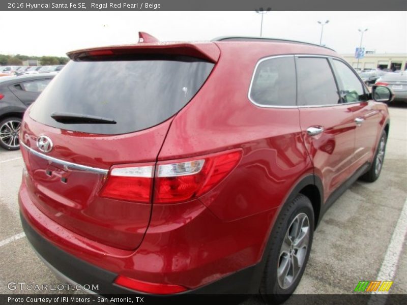 Regal Red Pearl / Beige 2016 Hyundai Santa Fe SE