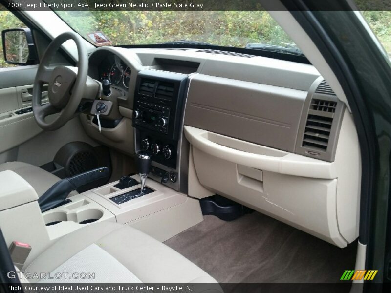 Jeep Green Metallic / Pastel Slate Gray 2008 Jeep Liberty Sport 4x4