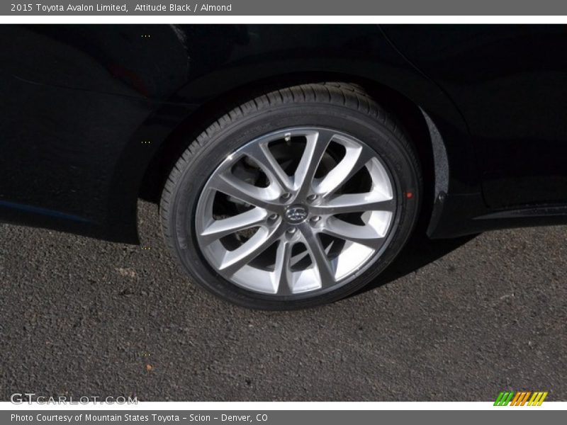 Attitude Black / Almond 2015 Toyota Avalon Limited