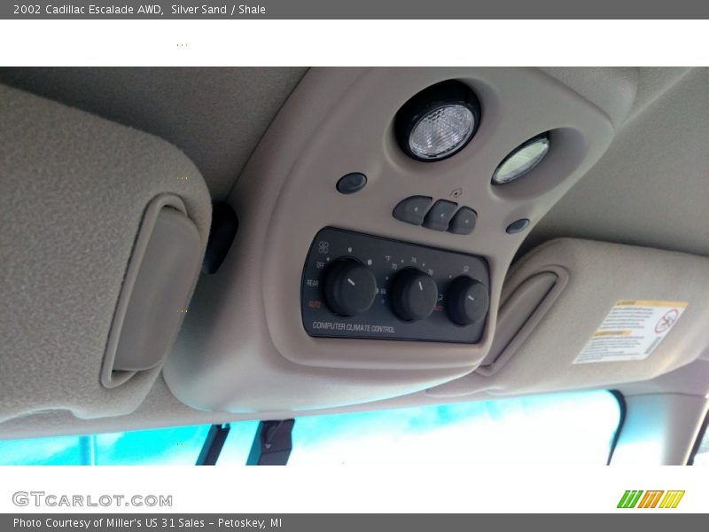 Silver Sand / Shale 2002 Cadillac Escalade AWD