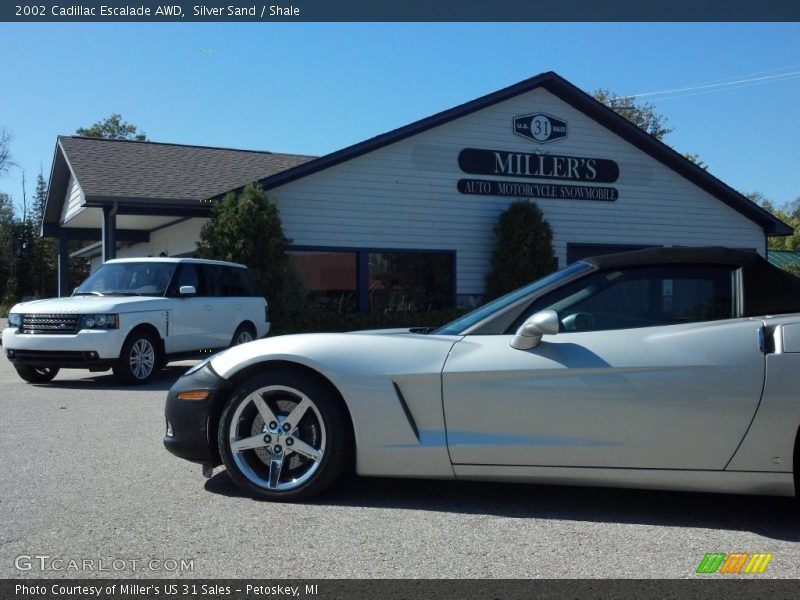 Silver Sand / Shale 2002 Cadillac Escalade AWD
