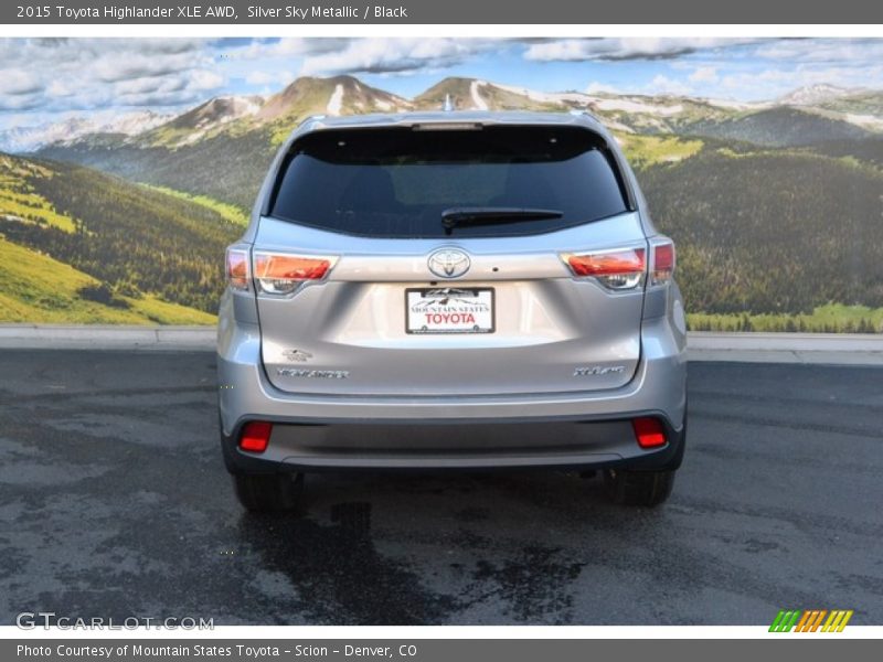 Silver Sky Metallic / Black 2015 Toyota Highlander XLE AWD