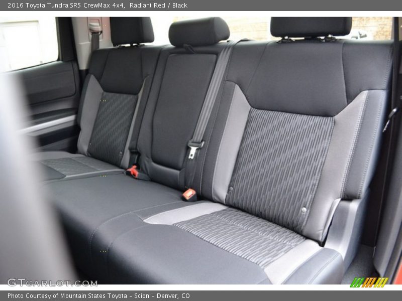 Radiant Red / Black 2016 Toyota Tundra SR5 CrewMax 4x4