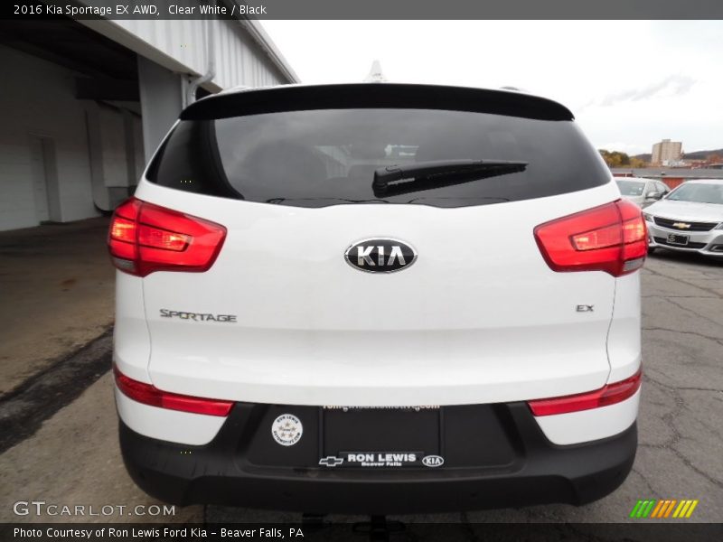 Clear White / Black 2016 Kia Sportage EX AWD
