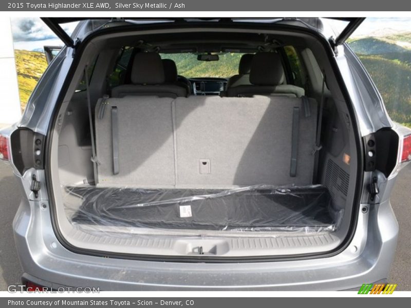 Silver Sky Metallic / Ash 2015 Toyota Highlander XLE AWD