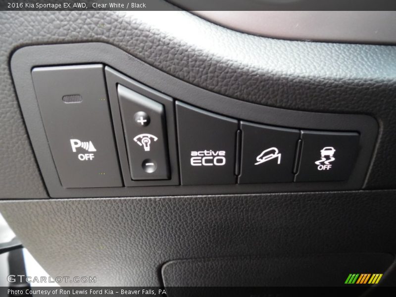 Clear White / Black 2016 Kia Sportage EX AWD