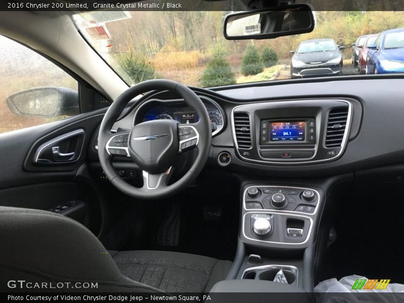Granite Crystal Metallic / Black 2016 Chrysler 200 Limited