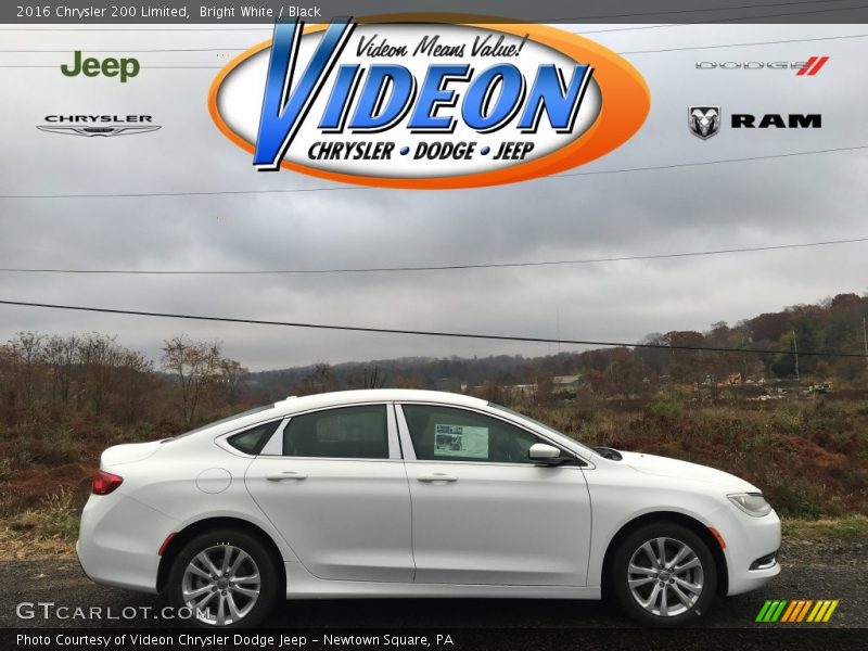 Bright White / Black 2016 Chrysler 200 Limited
