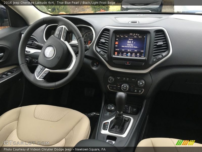 True Blue Pearl / Black/Light Frost Beige 2016 Jeep Cherokee Latitude 4x4