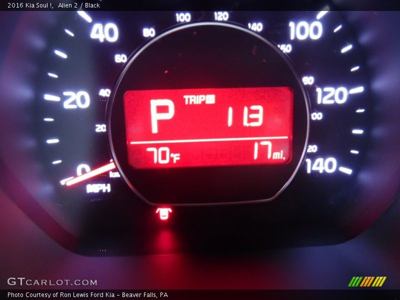 Alien 2 / Black 2016 Kia Soul !