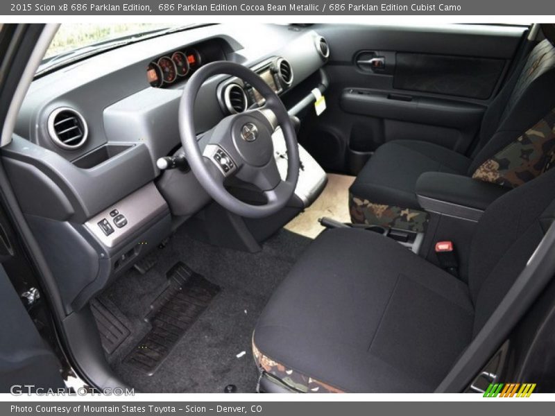 686 Parklan Edition Cubist Camo Interior - 2015 xB 686 Parklan Edition 