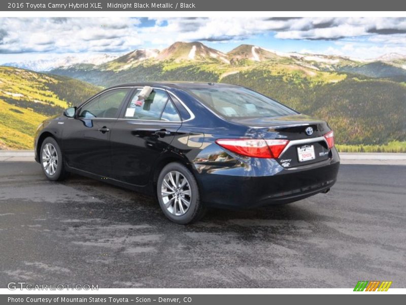 Midnight Black Metallic / Black 2016 Toyota Camry Hybrid XLE