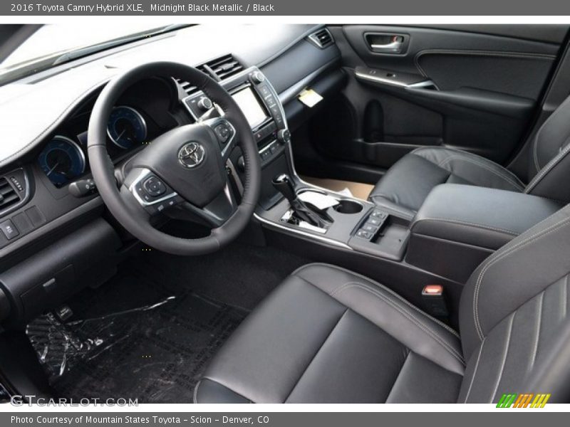 Midnight Black Metallic / Black 2016 Toyota Camry Hybrid XLE