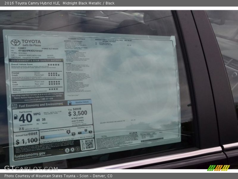 Midnight Black Metallic / Black 2016 Toyota Camry Hybrid XLE