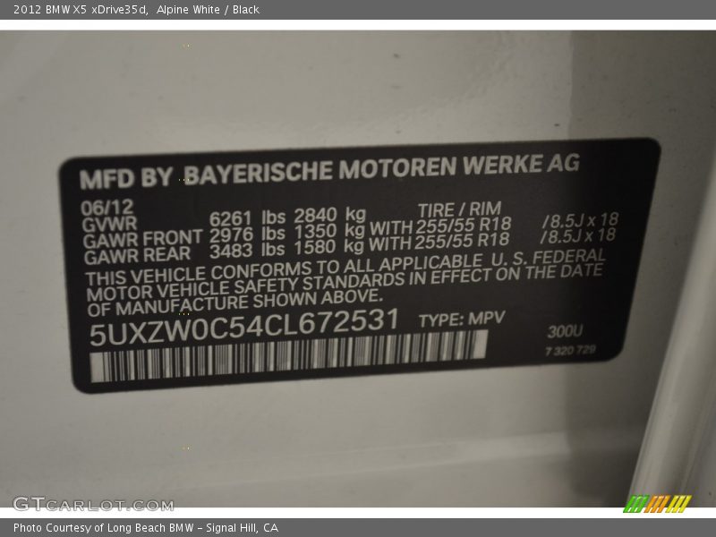 Alpine White / Black 2012 BMW X5 xDrive35d