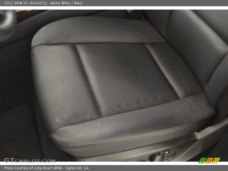 Alpine White / Black 2012 BMW X5 xDrive35d