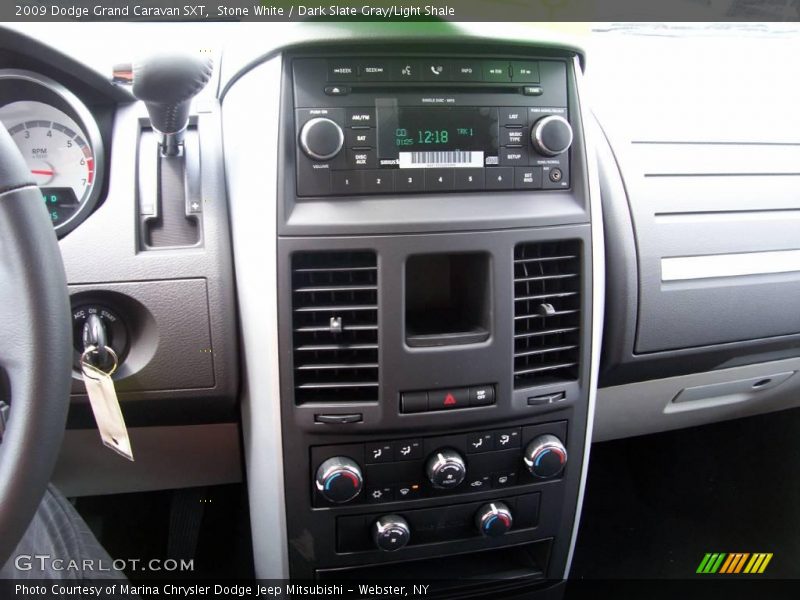 Stone White / Dark Slate Gray/Light Shale 2009 Dodge Grand Caravan SXT