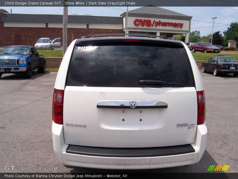 Stone White / Dark Slate Gray/Light Shale 2009 Dodge Grand Caravan SXT