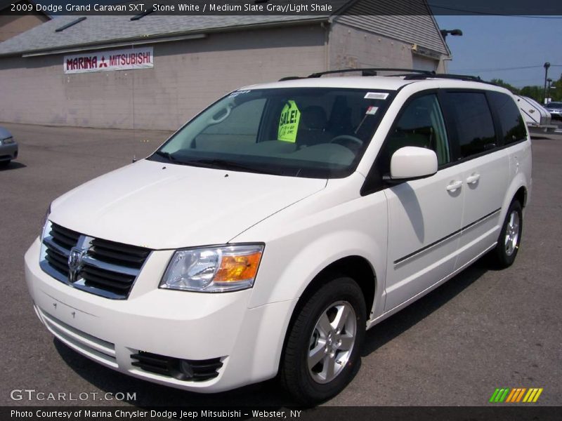 Stone White / Medium Slate Gray/Light Shale 2009 Dodge Grand Caravan SXT