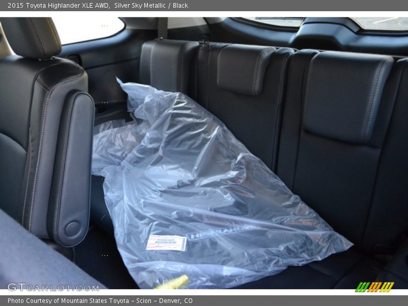 Silver Sky Metallic / Black 2015 Toyota Highlander XLE AWD